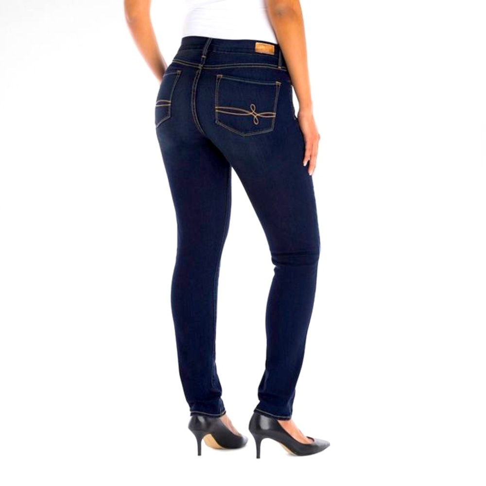 Denizen from Levi’s curvy jeans women